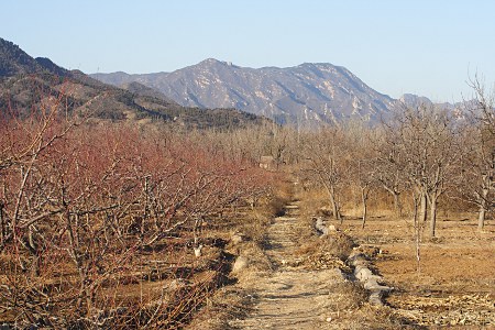 Landschaft bei den Ming-Grbern im Winter