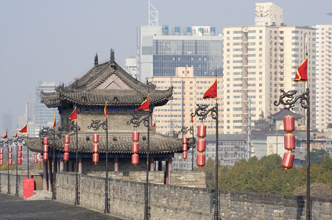 stlicher Abschnitt der Stadtmauer von Xi'an 西安