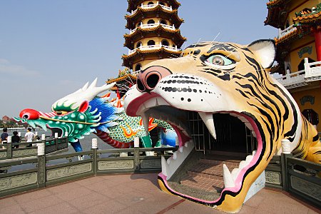 Drachen- und Tigerpagode, Kaohsiung
